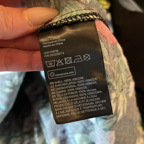 H & M Black Viscose Floral Long Sleeve Dress, size 14! - Picture 10 of 11